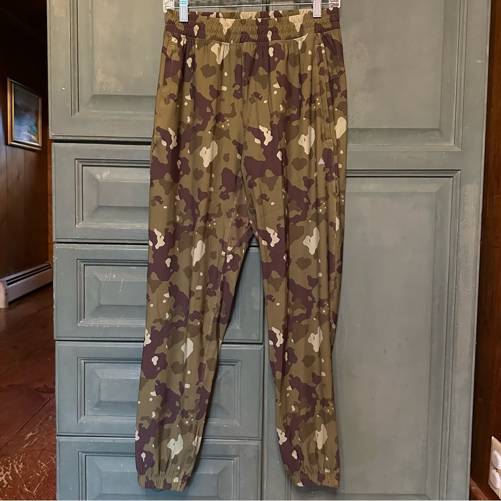 Vitality Camo Joggers